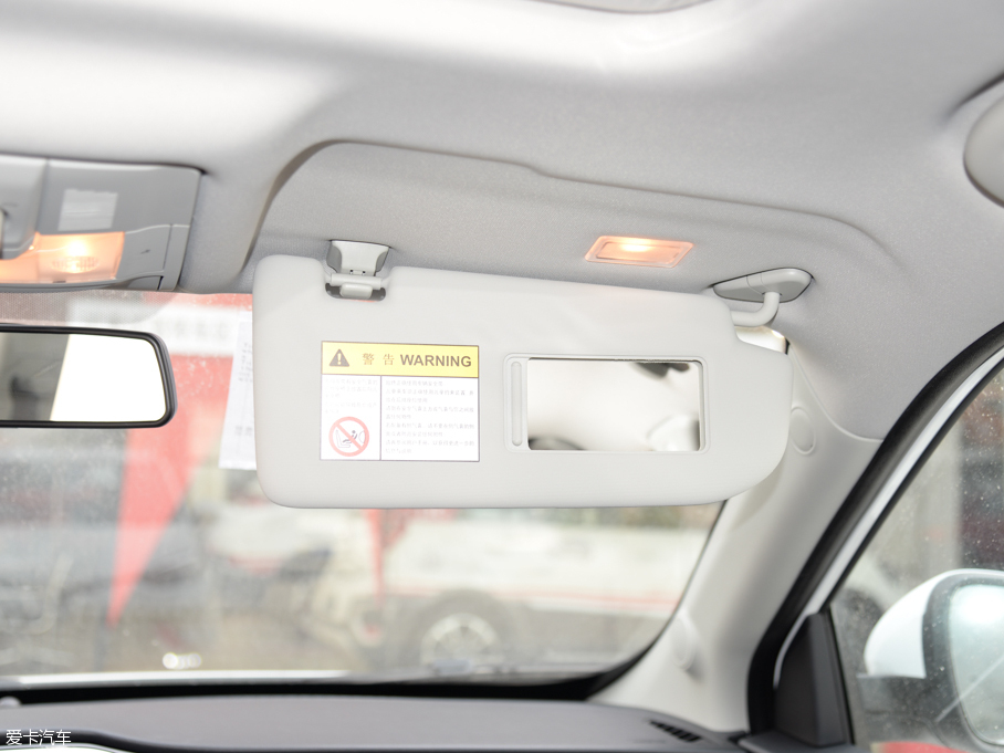 2016��MG�J�v 1.5TGI TST���A��