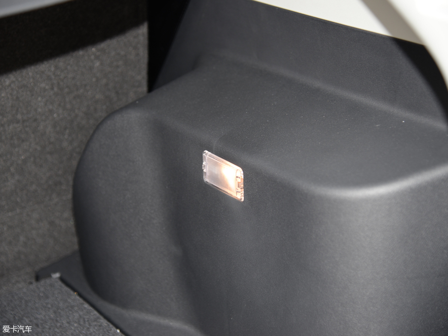 2016��MG�J�v 1.5TGI TST���A��