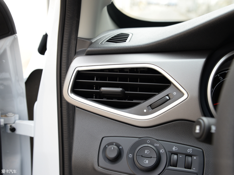 2016��MG�J�v 1.5TGI �ք����m��