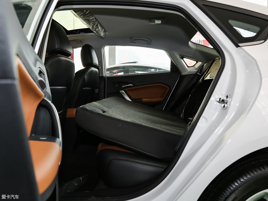 2016MGJ 1.5L ԄӳֵA