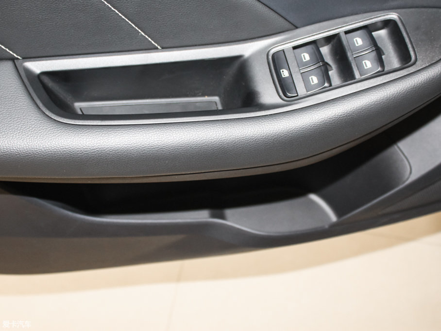 2017MG ZS 16T ԄŞW