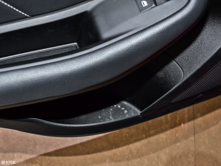 2017MG ZS 16T ԄŞW