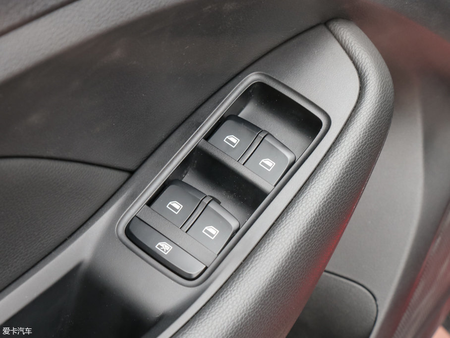 2017MG ZS 16T Ԅ(dng)Ş(lin)W(wng)