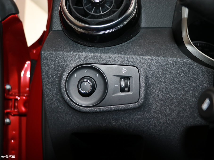 2017MG ZS 1.5L ԄW