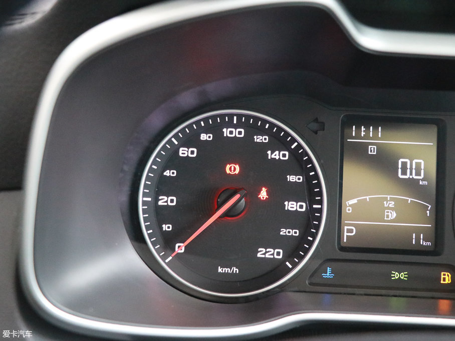 2017MG ZS 1.5L ԄW