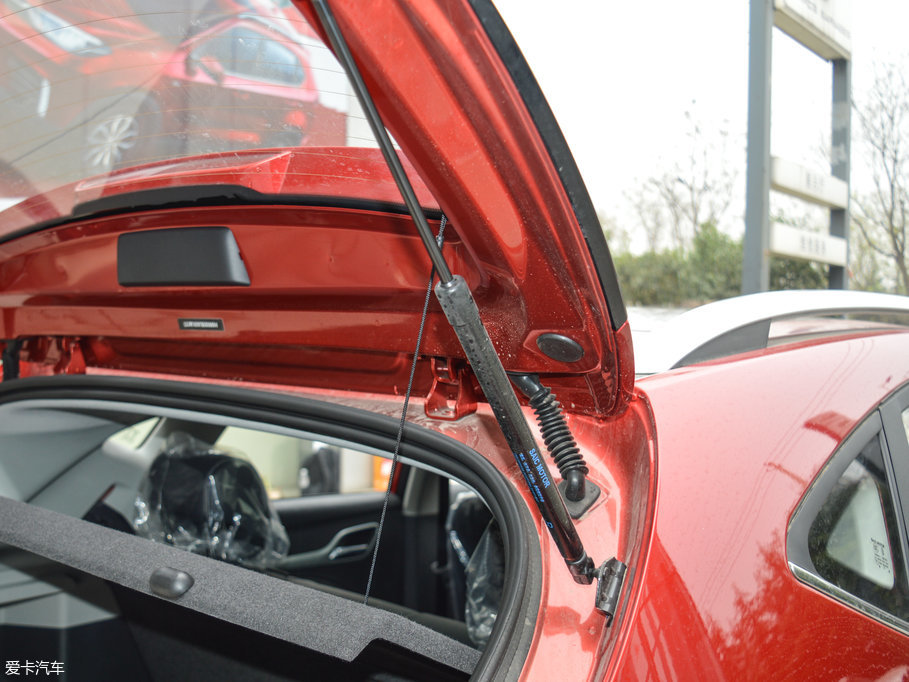 2017MG ZS 1.5L ԄW