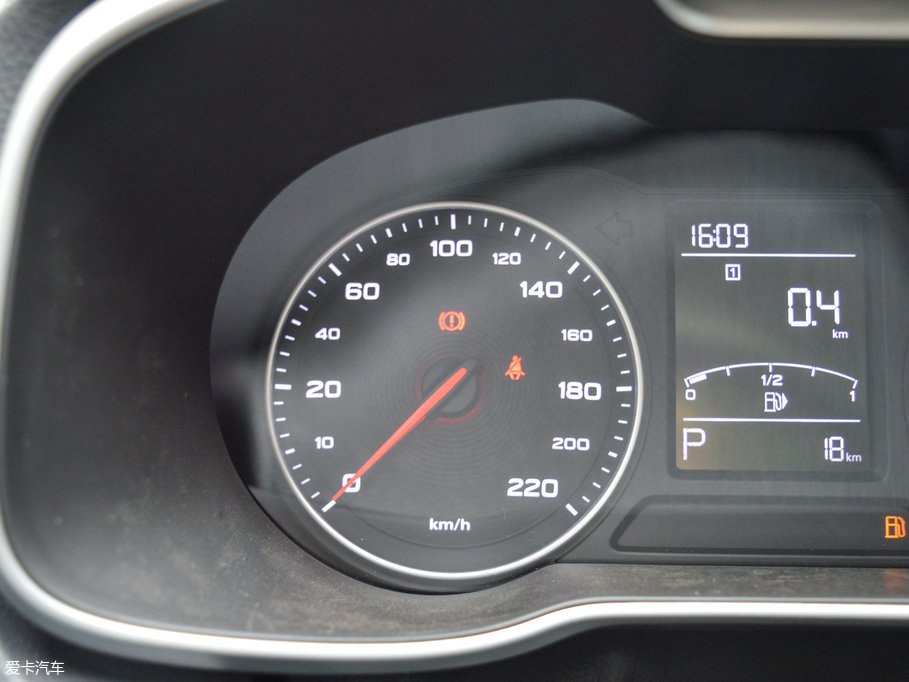 2017MG ZS 1.5L ԄW