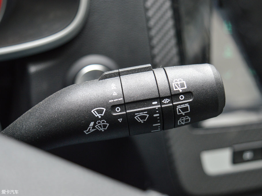 2017MG ZS 1.5L Ԅ(dng)(lin)W(wng)