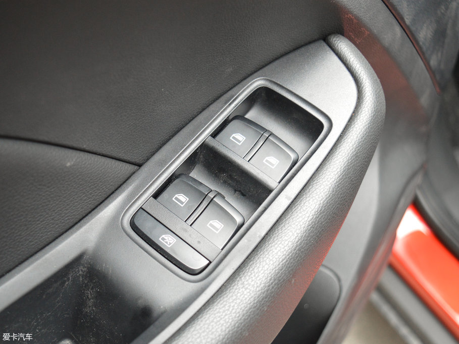 2017MG ZS 1.5L ԄW