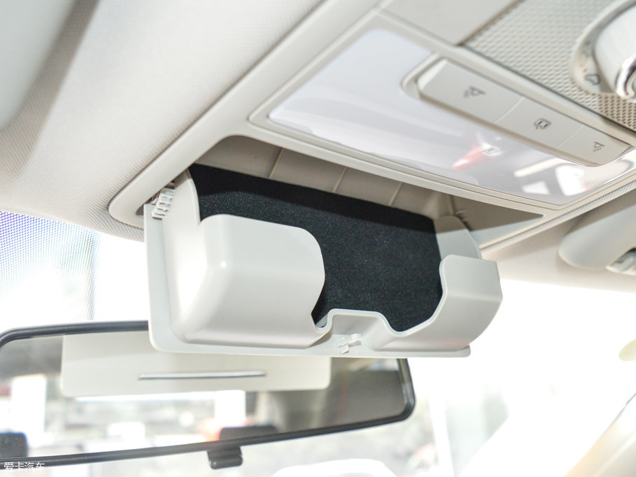 2017MG ZS 16T ԄŞW