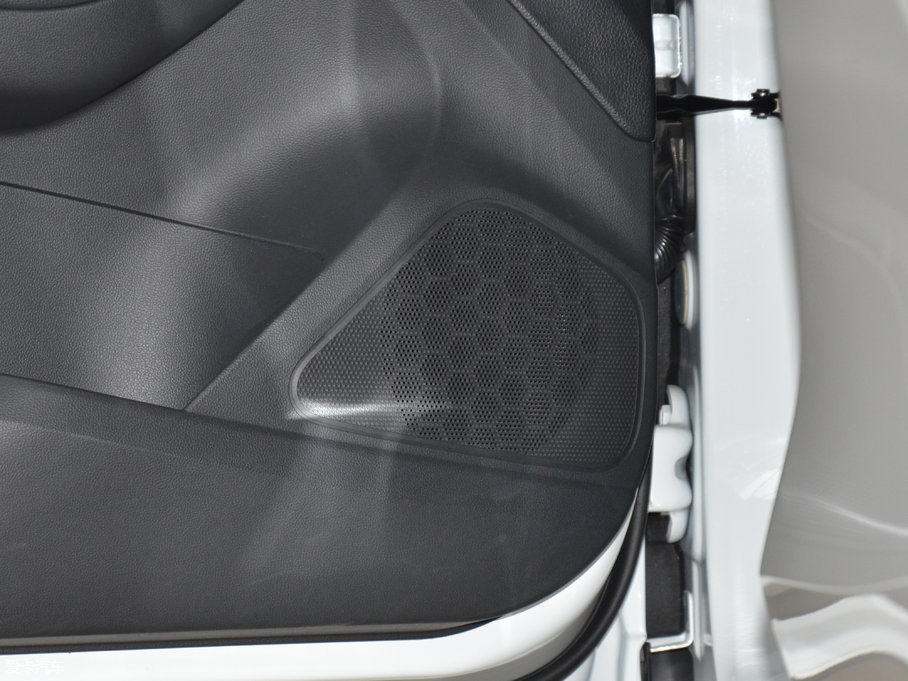 2017MG ZS 1.5L քӾӢ