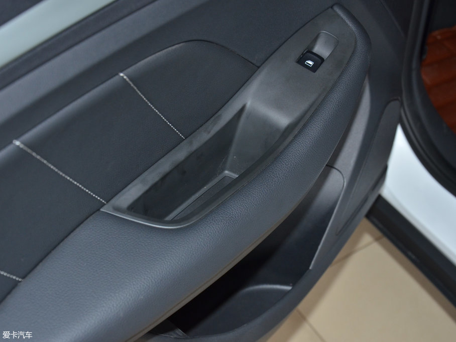 2017MG ZS 1.5L քӾӢ