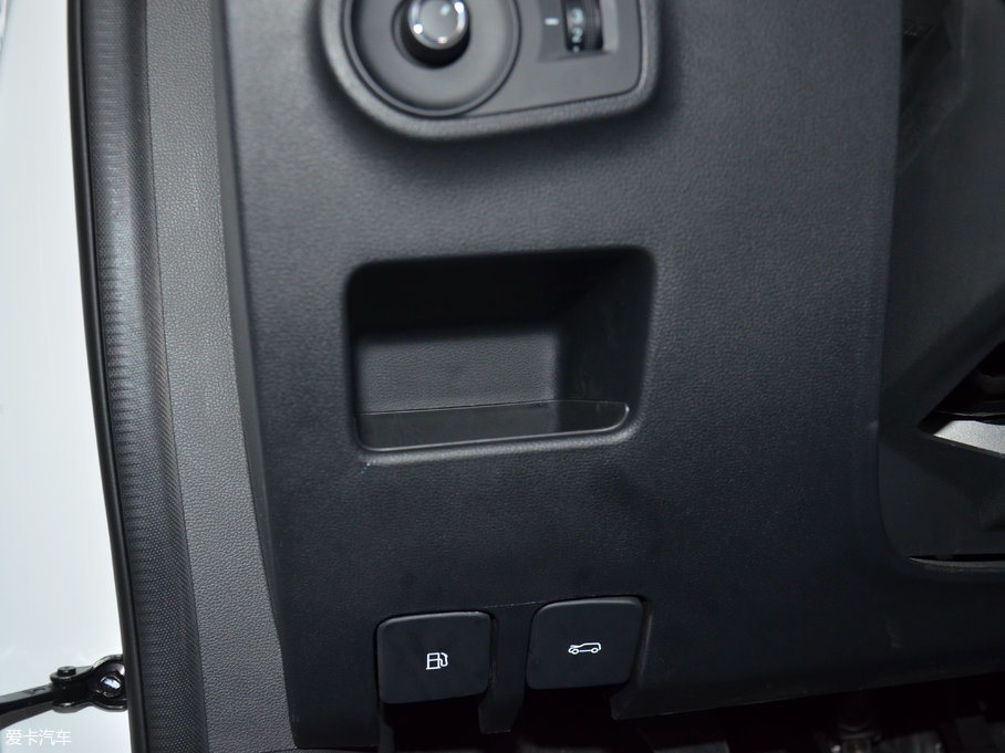 2017MG ZS 1.5L քӾӢ