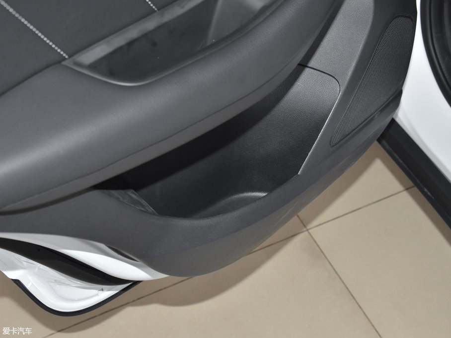 2017MG ZS 1.5L քӾӢ