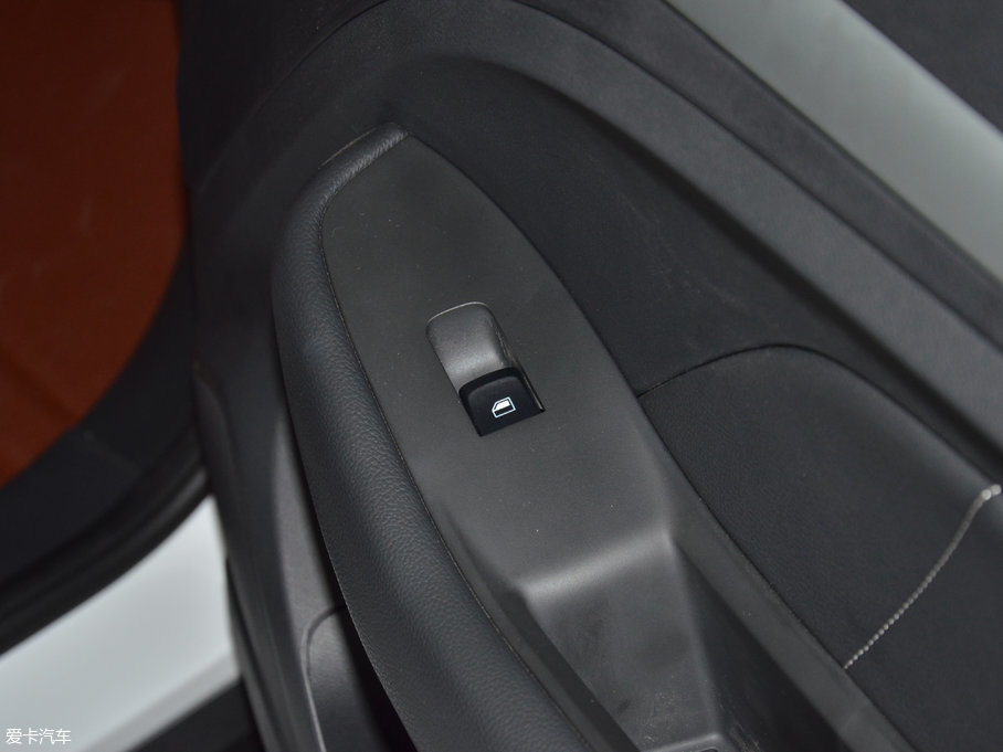 2017MG ZS 1.5L քӾӢ