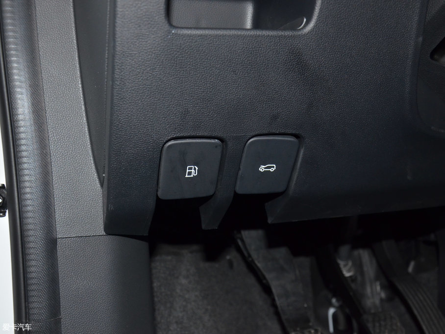 2017MG ZS 1.5L քӾӢ