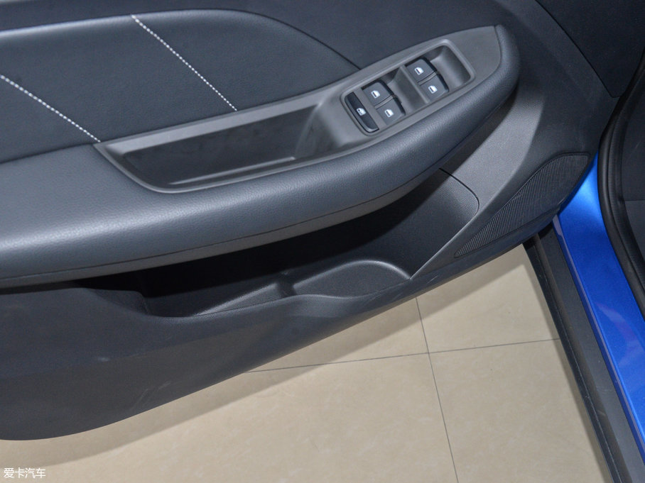 2017MG ZS 1.5L ԄӺA