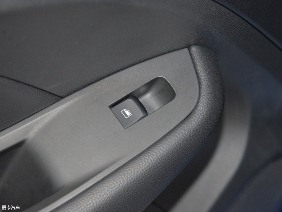 2017MG ZS 1.5L ԄӺA