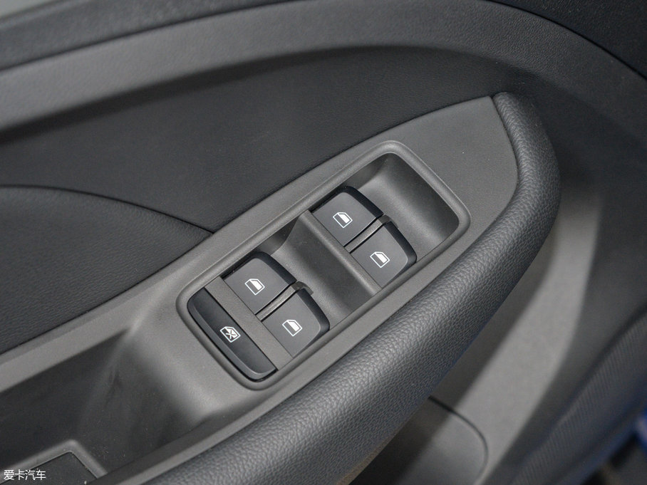 2017MG ZS 1.5L ԄӺA