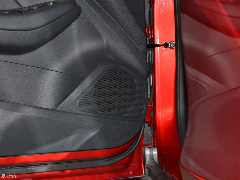 2017MG ZS 1.5L քӺA