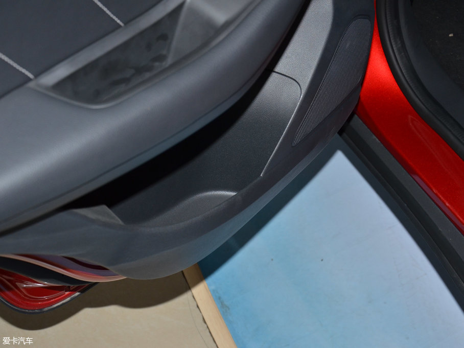 2017MG ZS 1.5L քӺA