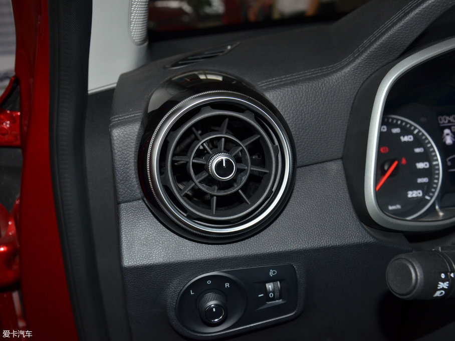 2017MG ZS 1.5L քӺA