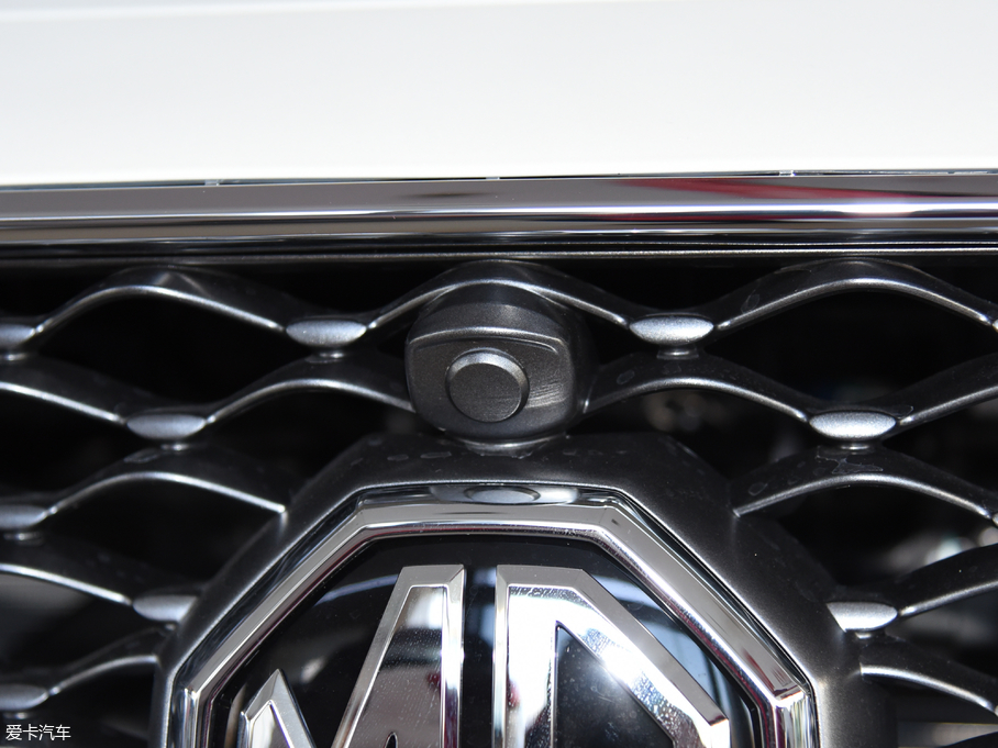 2017��MG ZS 16T �Ԅ�������