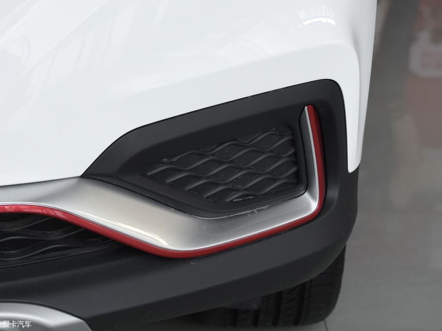 2017��MG ZS 16T �Ԅ�������