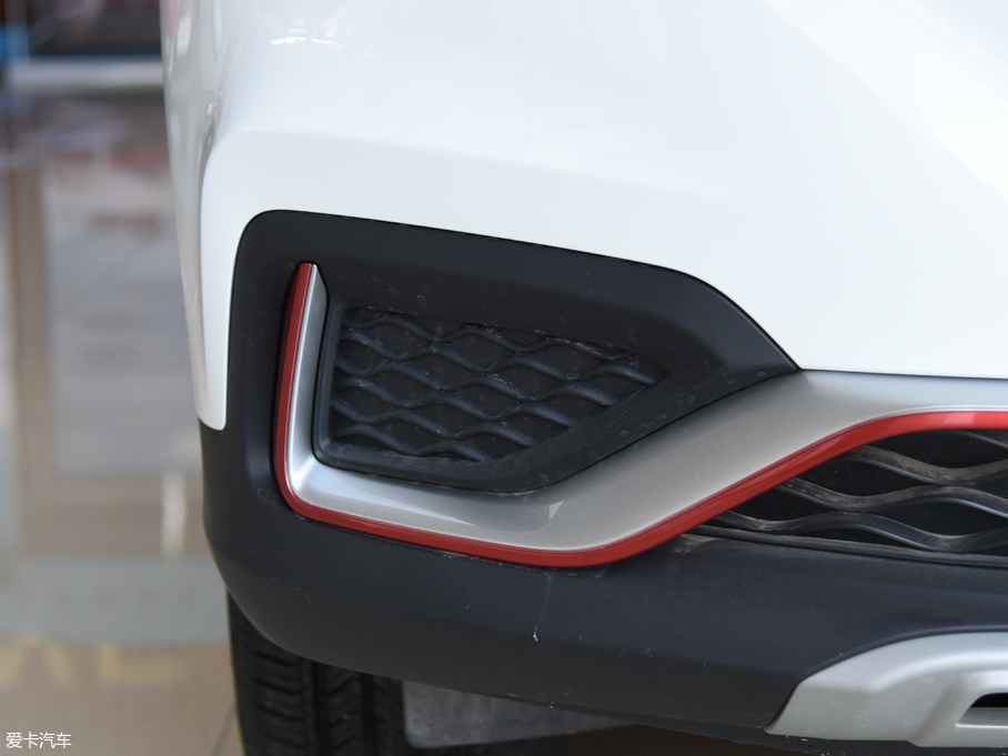 2017��MG ZS 16T �Ԅ�������