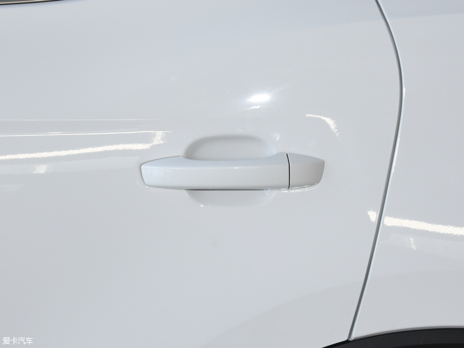 2017��MG ZS 16T �Ԅ�������