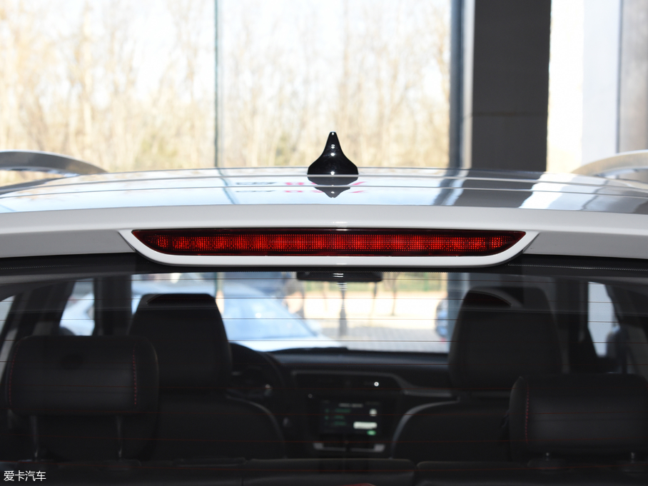 2017��MG ZS 16T �Ԅ�������