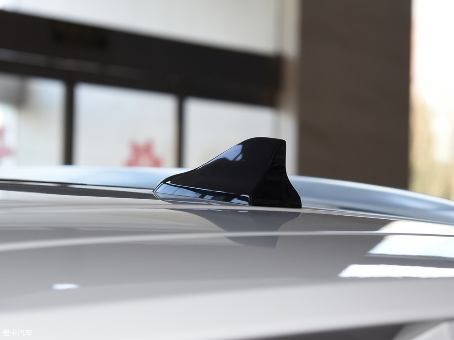 2017��MG ZS 16T �Ԅ�������