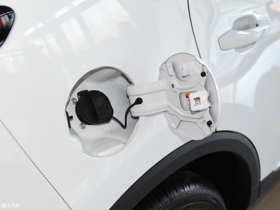 2017��MG ZS 16T �Ԅ�������