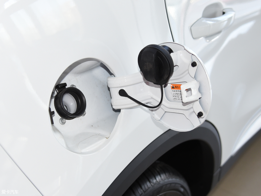 2017��MG ZS 16T �Ԅ�������