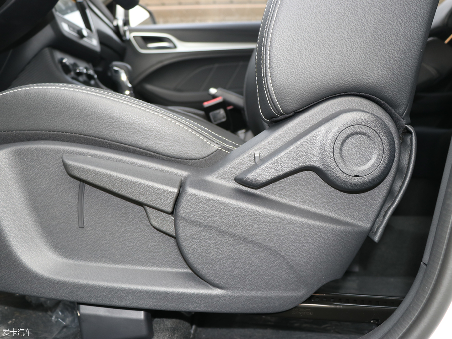 2017MG ZS 1.5L ԄӾӢ