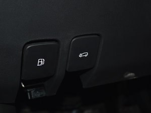 20171.5L ԄW п؅^