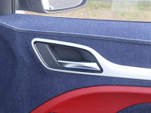 2017Tommy Hilfiger g