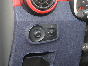 2017Tommy Hilfiger g