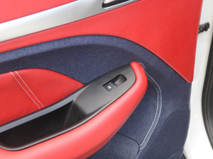 2017Tommy Hilfiger g