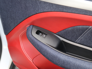 2017Tommy Hilfiger g