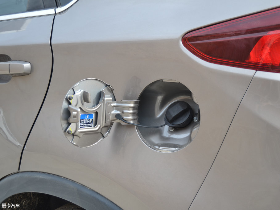 2017MGJv 20T Ԅ(dng)A