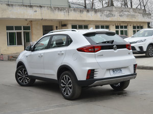 2017款20T 自动尊享版 左后45度