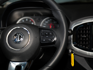 20171.5L ԄW п؅^