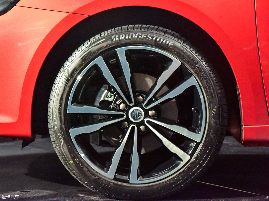 2017MG6 20T ԄTrophyW V