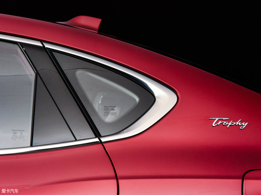 2017MG6 20T ԄTrophyW V