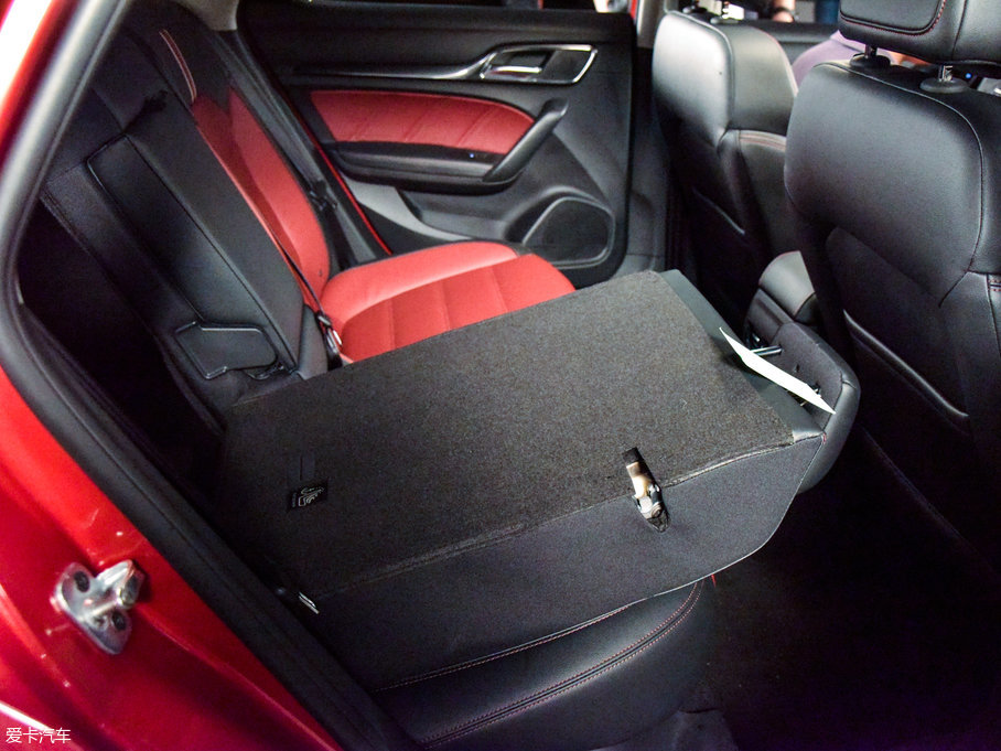 2017MG6 20T ԄTrophyW V