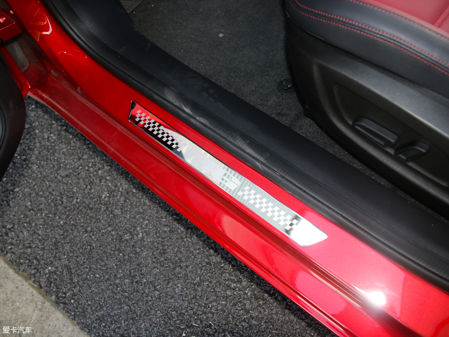 2017MG6 20T ԄTrophyW V