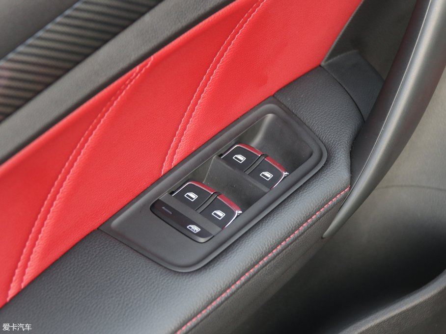 2017MG6 20T ԄTrophy(lin)W(wng) V