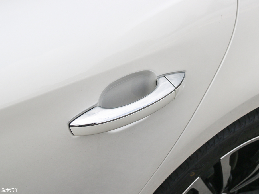 2017MG6 20T ԄTrophyW V