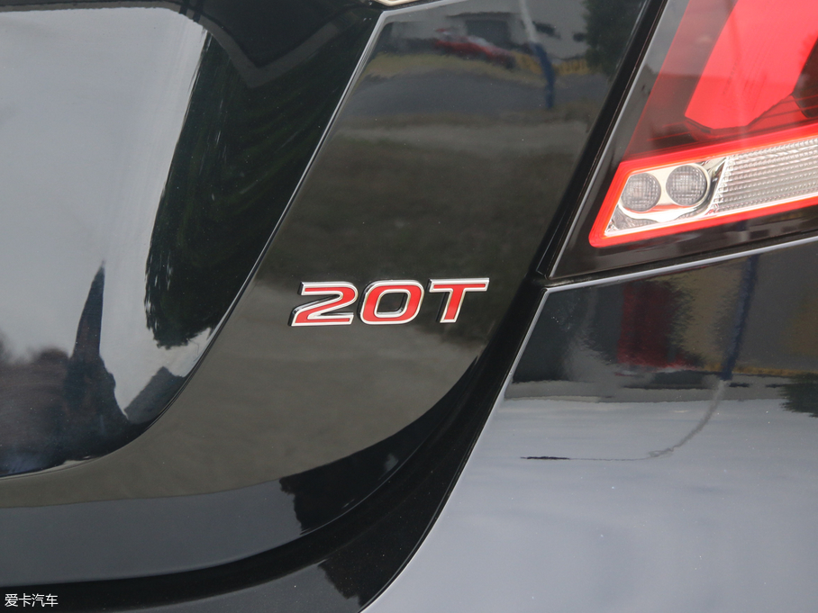 2017MG6 20T ԄTrophyW V